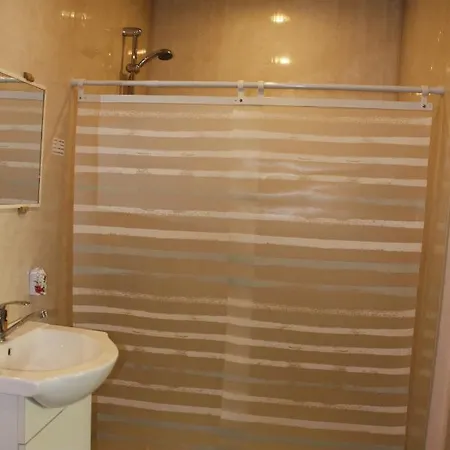 Helga Apartament Windawa